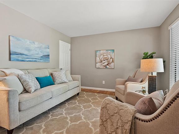 3rd image of 1684 Gerard Park Ln