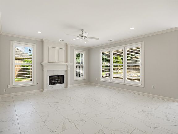 5th image of 1817 Liles Ln