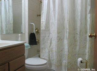 168 Cinnabar Rd, Rochester, NY 14617