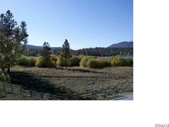 4th image of 675 Daisy Ln