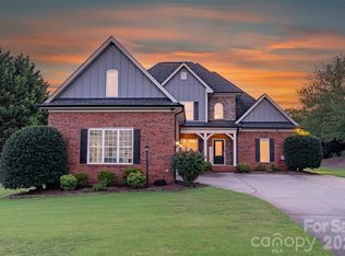 13708 Thompson Place Dr, Mint Hill, NC 28227