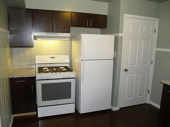 5th image of 8742 S Utica Ave