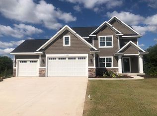 6449 Estate Dr, Byron Center, MI