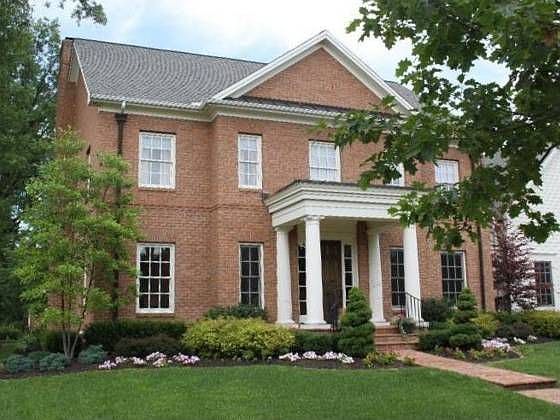 1st image of 7690 Roxton Ct