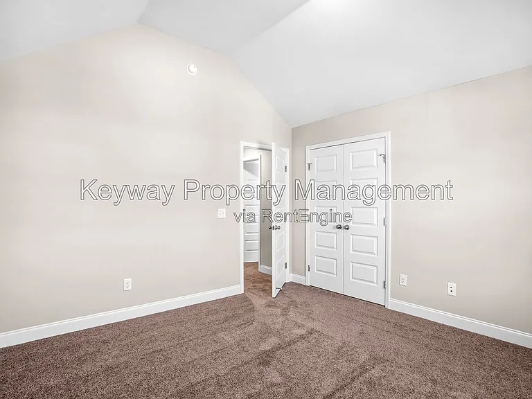 3225 Venetian Dr — Photo 22