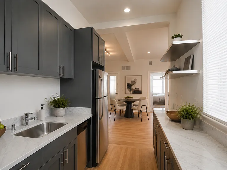 725 Leavenworth LLC — Photo 3