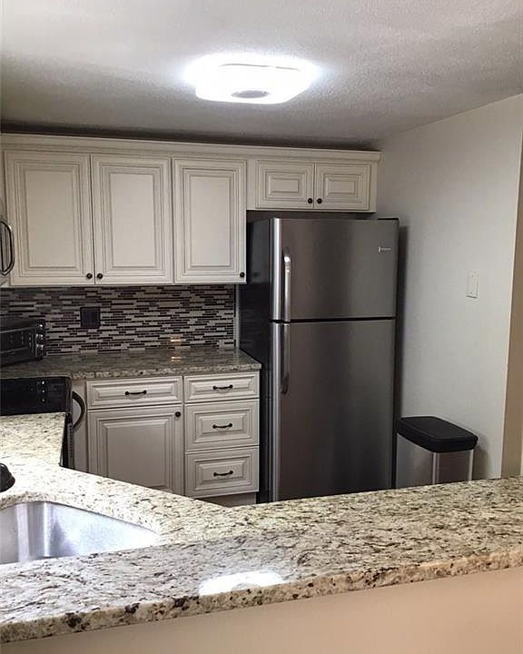 295 Scituate Ave Johnston RI Zillow