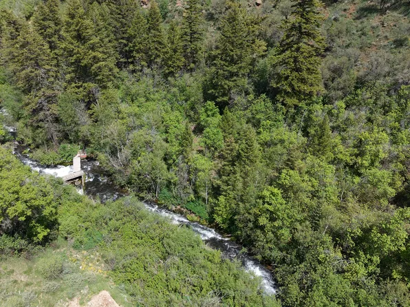 1300 Swan Creek Ln, Garden City, UT 84028