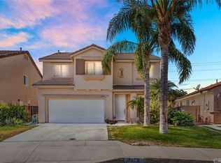 1270 Dolphin Dr, Perris, CA 92571