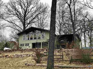 29259 Lakeview Ave, Warsaw, MO 65355