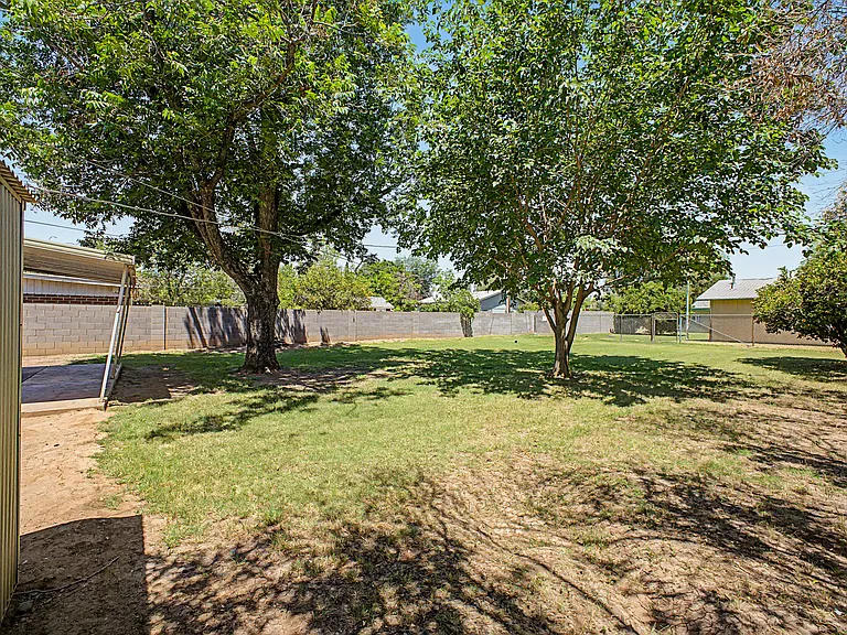 1638 E Williams St — Photo 39
