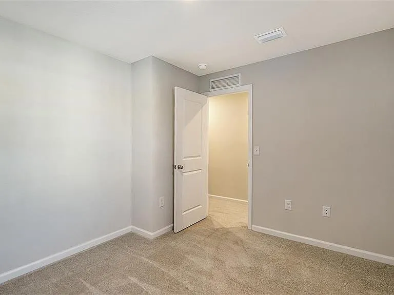 14244 Crimson Ave — Photo 34