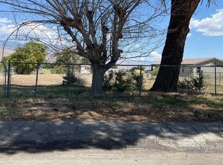 8421 Dawn Pl, Lake Isabella, CA 93240