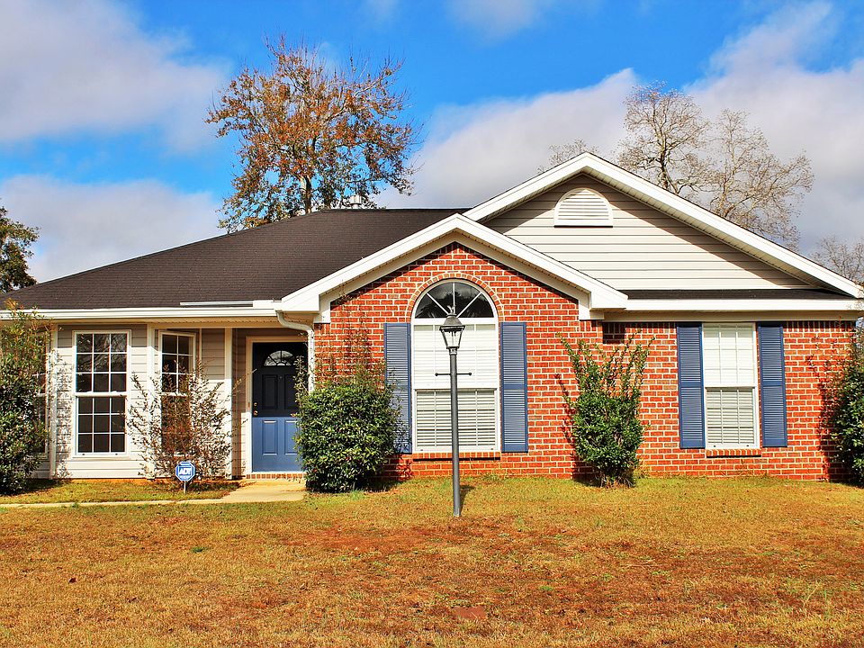 1st image of 8196 Woodland Hills Dr