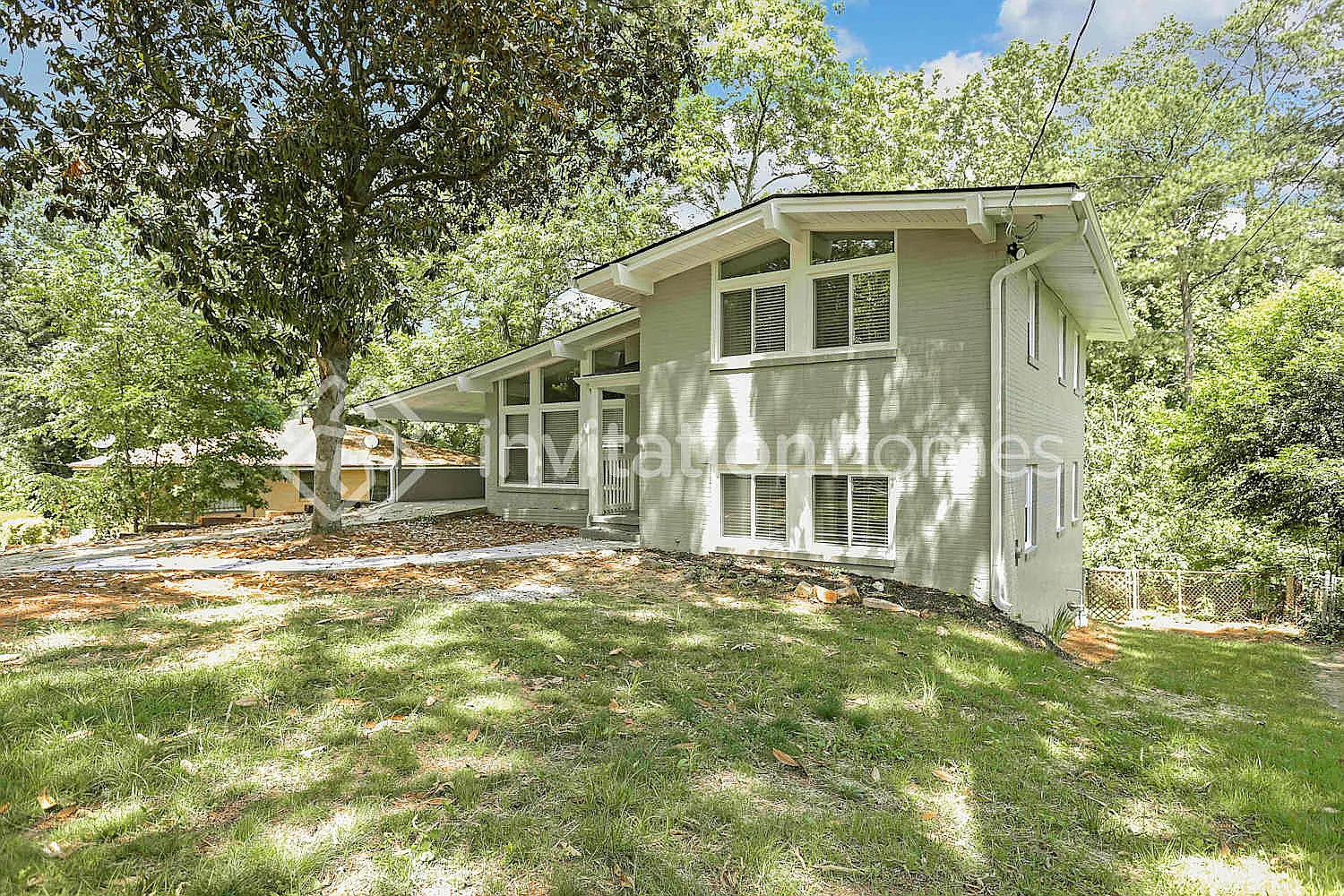 675 Albert St Nw Atlanta, GA 30318 — Photo 1