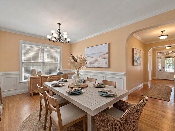 4th image of 14232 Careme Ct