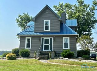 21143 County Road 216, Fostoria, OH 44830