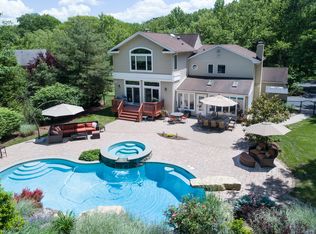 4 Huron Path, Scotch Plains, NJ 07076