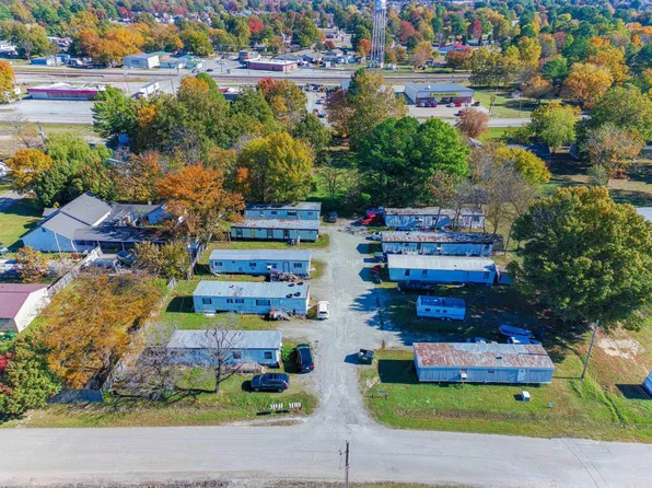 141 School St, Bono, AR 72416