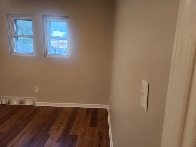 2411 S Shelby St #1 — Photo 12
