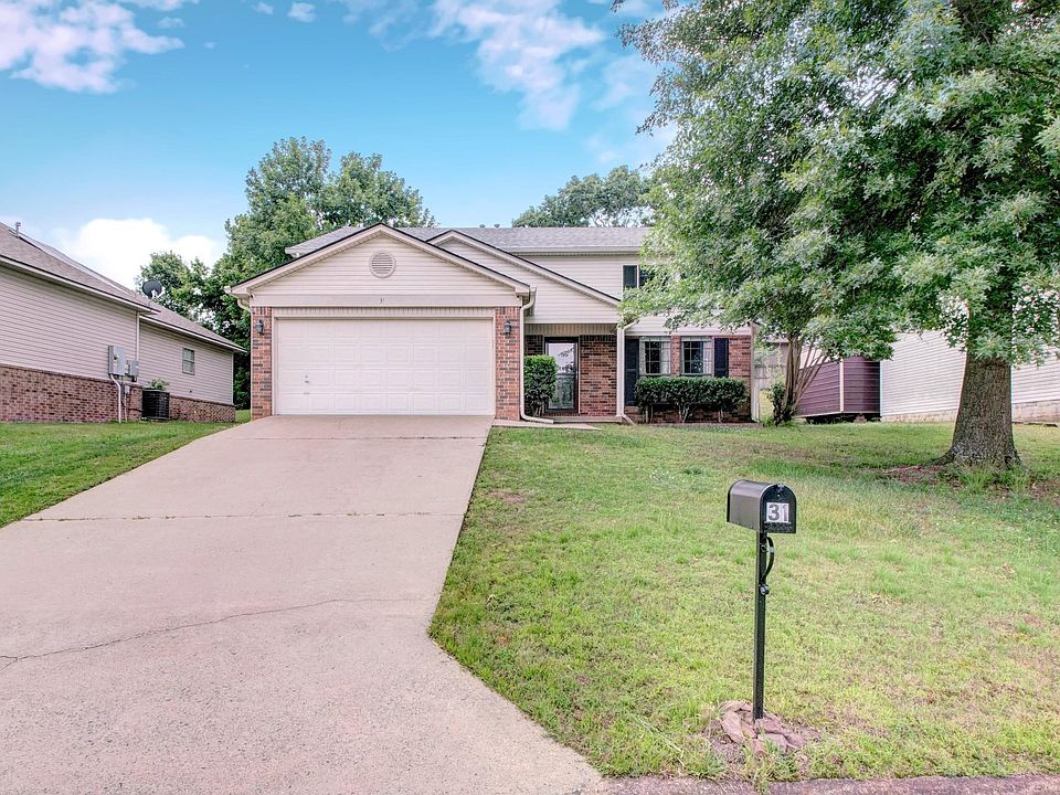1st image of 31 Park Ridge Dr