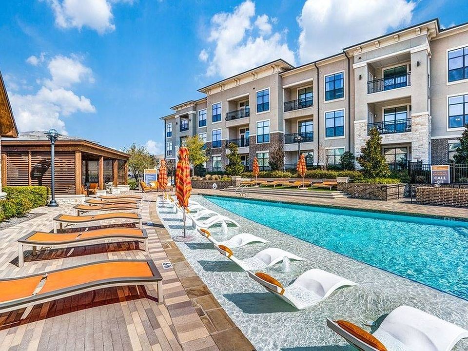 Resort-Style Pool at The Hendry Apartments