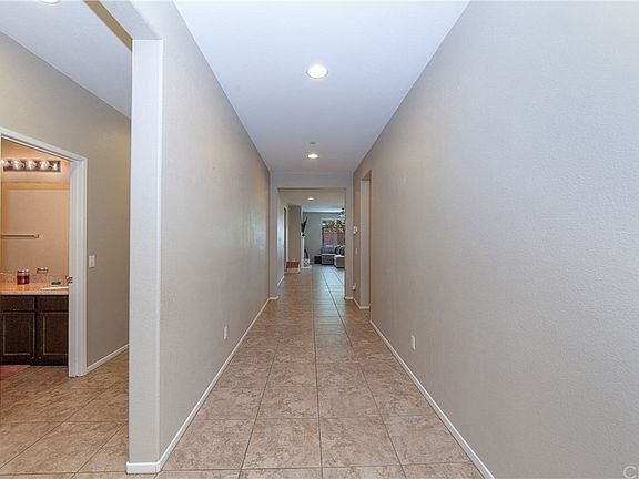 4th image of 53038 Lyda St