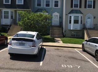 10661 Campus Way S, Upper Marlboro, MD 20774