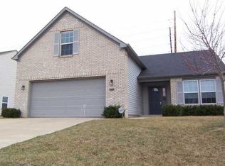 1077 Central Park Blvd S, Greenwood, IN