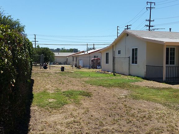 3rd image of 15804 Cadwell St