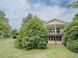 145 Hood School Rd, Indiana, PA 15701