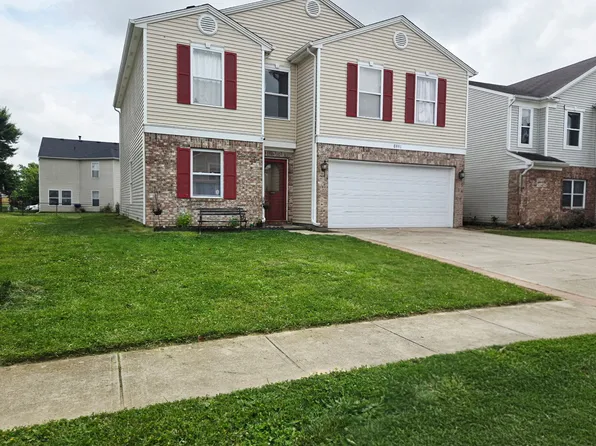 8441 Ash Grove Dr, Camby, IN 46113