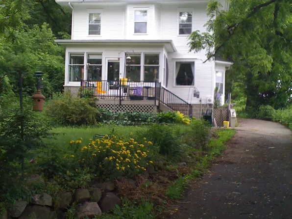 124 Main St, Black Earth, WI 53515