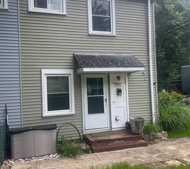 1st image of 1 Laurel Hill Rd