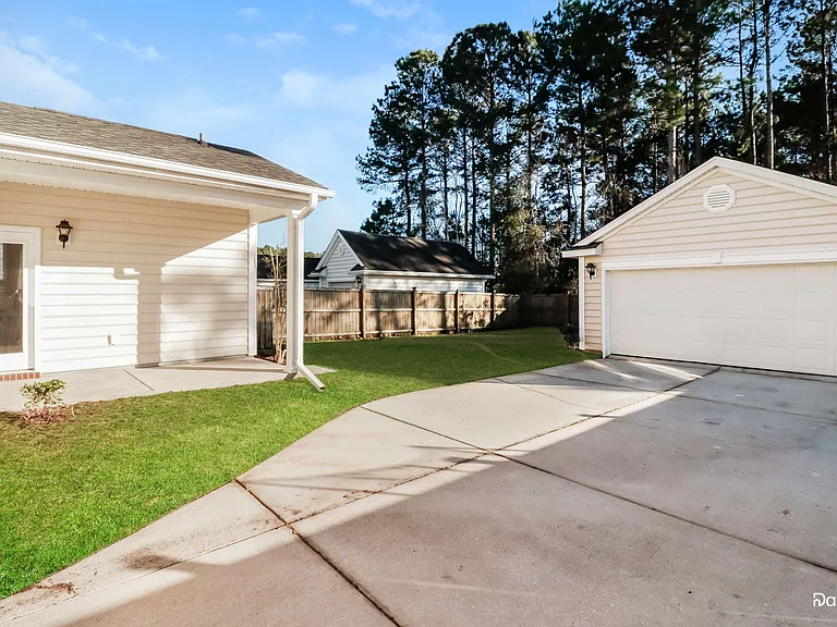 193 Avonshire Dr — Photo 15