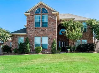 1016 Estates Dr, Kennedale, TX 76060