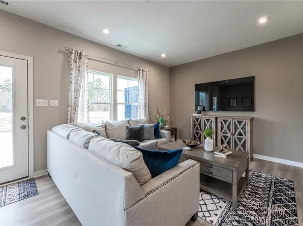 3420 Broadwick Rd, Richmond, VA 23234