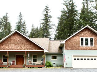 10871 Johnson Ave, Seward, AK 99664