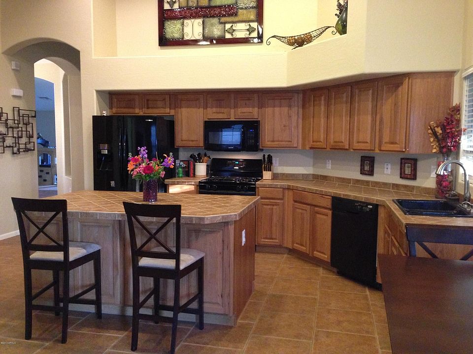 1st image of 8626 S 46th Dr