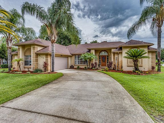 2nd image of 8145 Winding Vine Ct