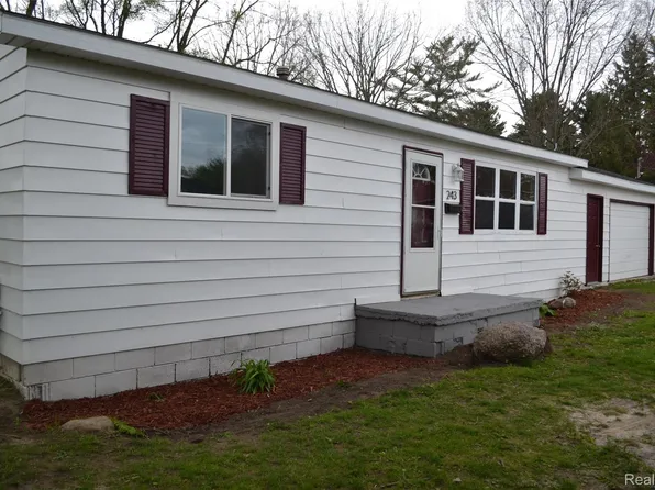243 Campbell St, Clio, MI 48420
