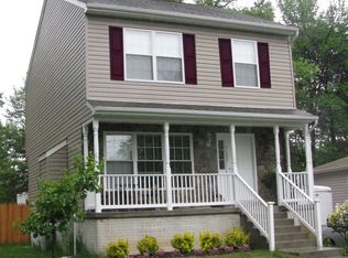 818 202nd St, Pasadena, MD 21122