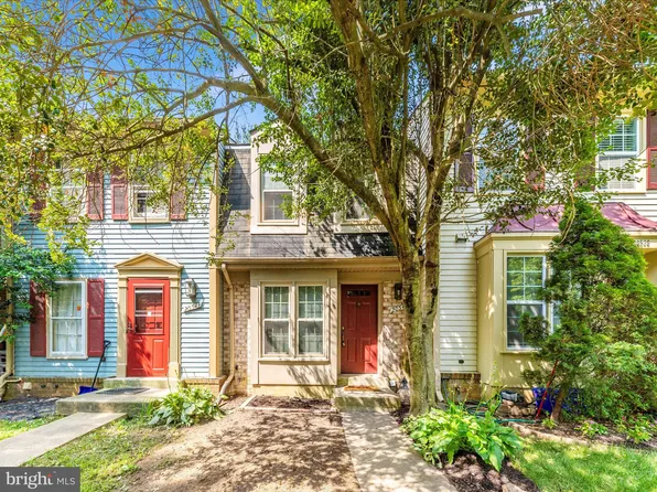 20541 Strath Haven Dr, Gaithersburg, MD 20886