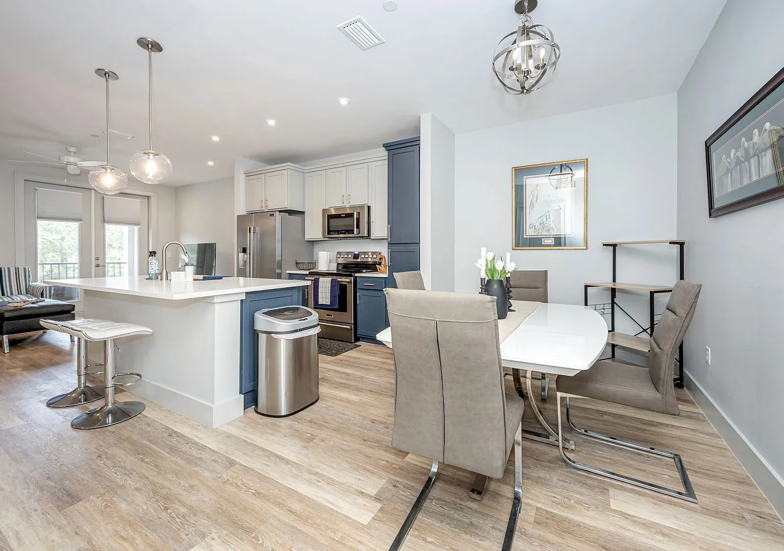 Fully Furnished Condo Near Downtown Ocean Springs — Photo 3