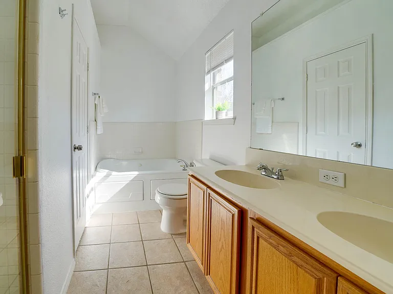 152 Pinion Ln — Photo 8