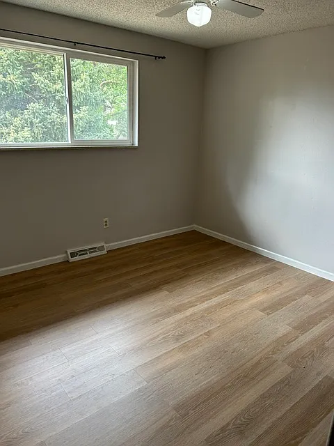 3 bed, 1764 sqft, $2,700 — Photo 2