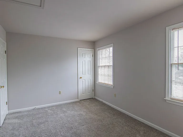 4129 Nantucket Dr — Photo 25
