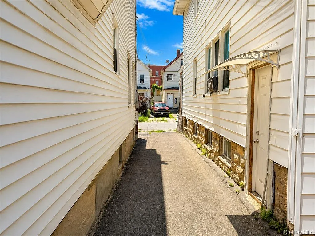 Monroe St, Mount Vernon — Photo 3