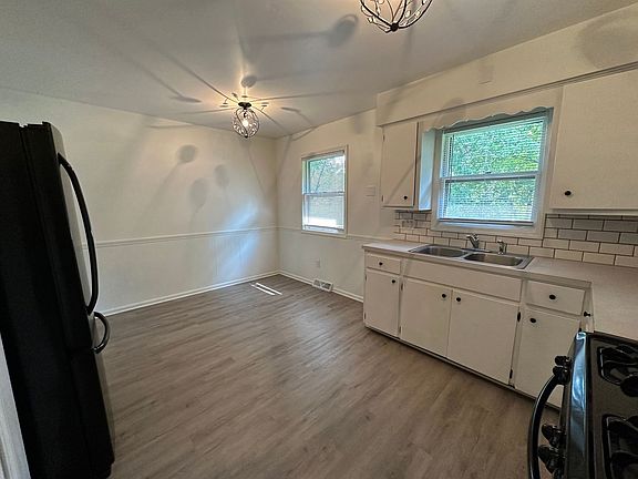 5th image of 5130 Kimball Ave SE