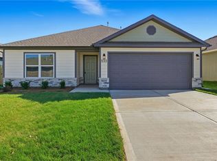 533 N Persimmon St, Gardner, KS 66030